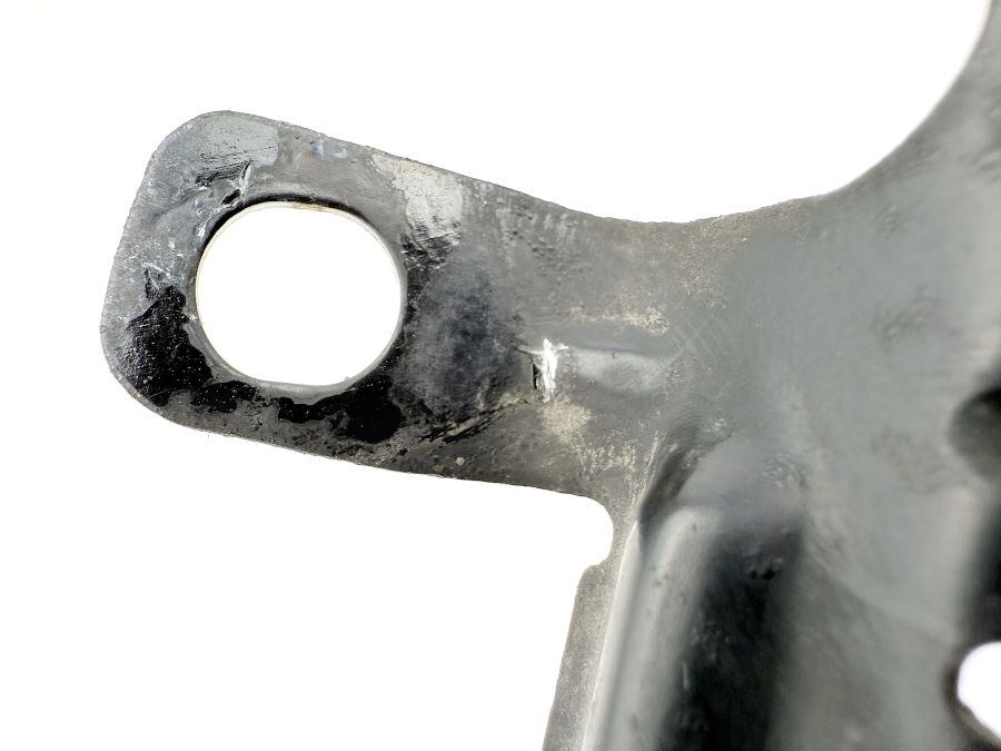 2306260219 2306202914 2306203014 | Mercedes SL500 | R230 Front bumper bracket on stiffening support