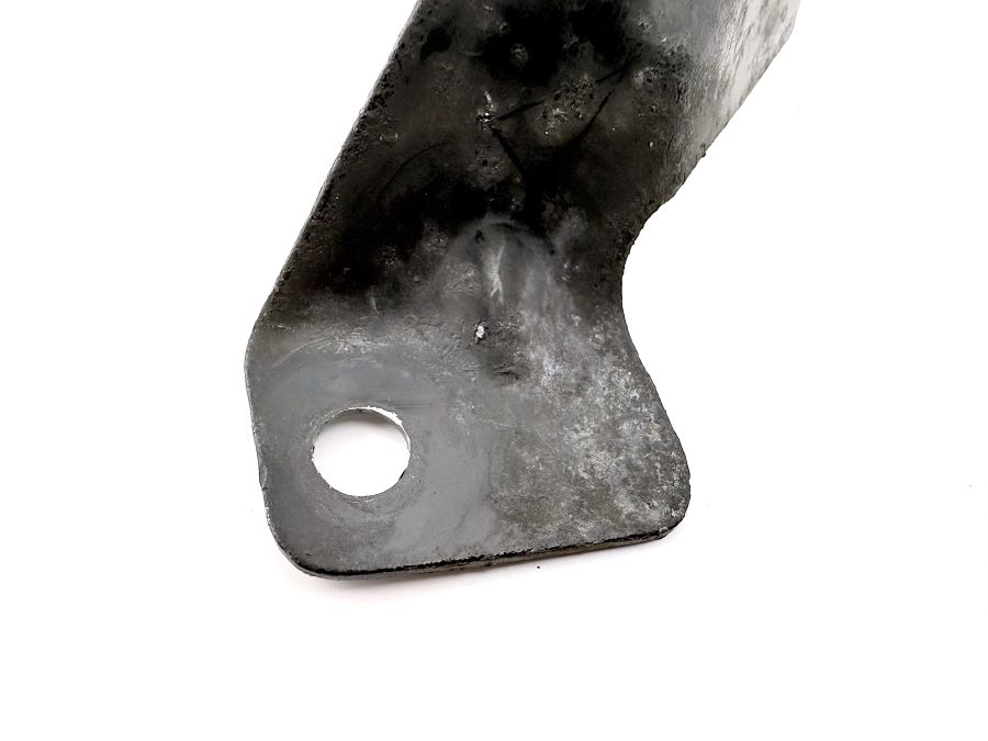 2306260219 2306202914 2306203014 | Mercedes SL500 | R230 Front bumper bracket on stiffening support