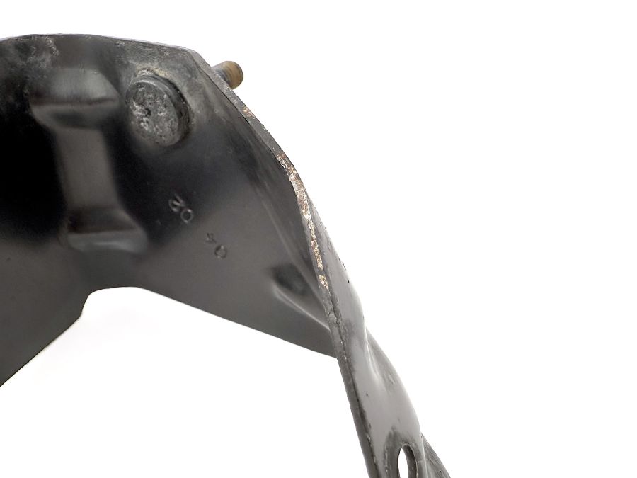 2306260219 2306202914 2306203014 | Mercedes SL500 | R230 Front bumper bracket on stiffening support