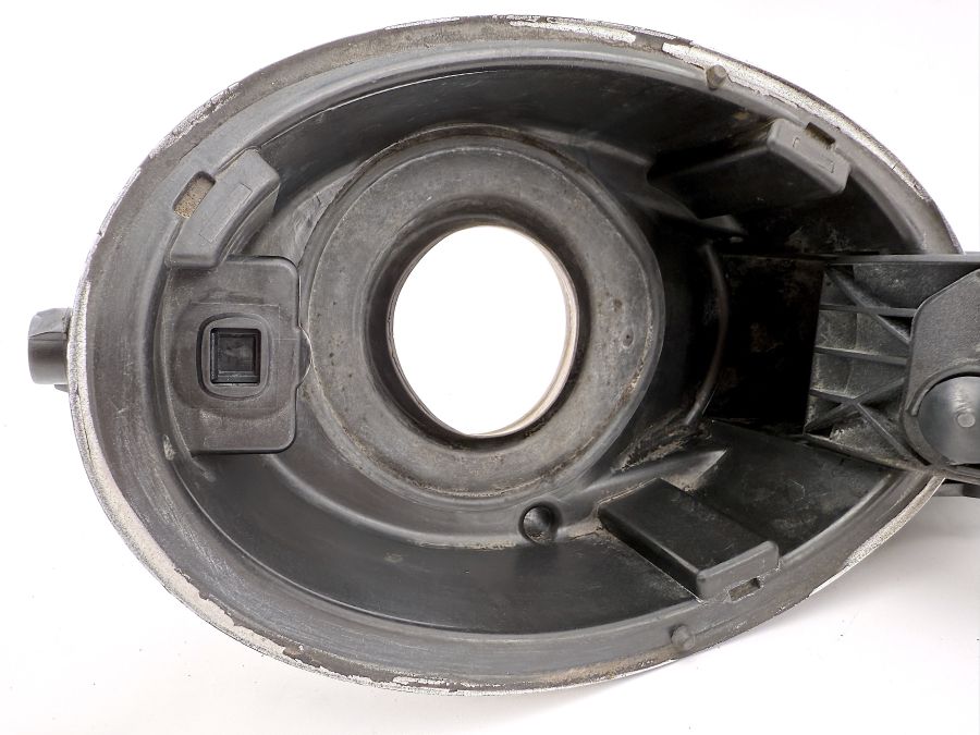2306390042 2306390007 | Mercedes SL500 | R230 Fuel tank filler door lid with mechanism