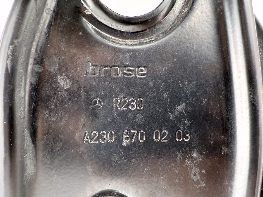 2306700203 2306700403 2208200442 | Mercedes SL500 | R230 Rear right window regulator