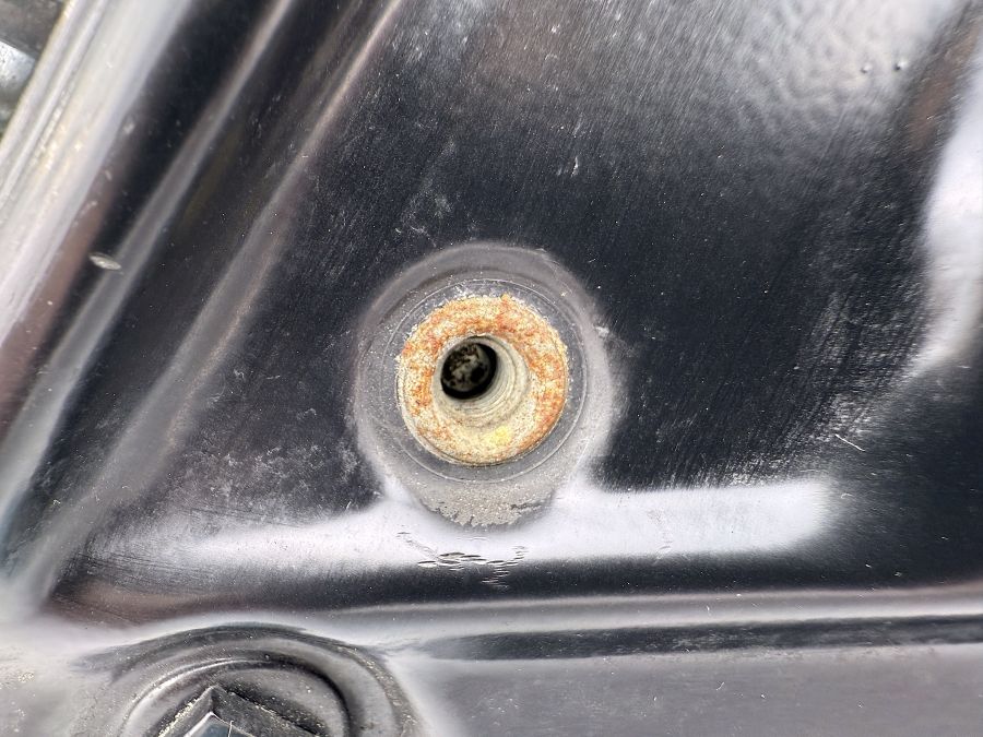 2306700203 2306700403 2208200442 | Mercedes SL500 | R230 Rear right window regulator