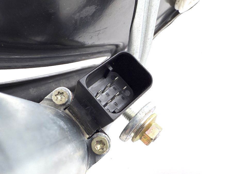 2306700203 2306700403 2208200442 | Mercedes SL500 | R230 Rear right window regulator