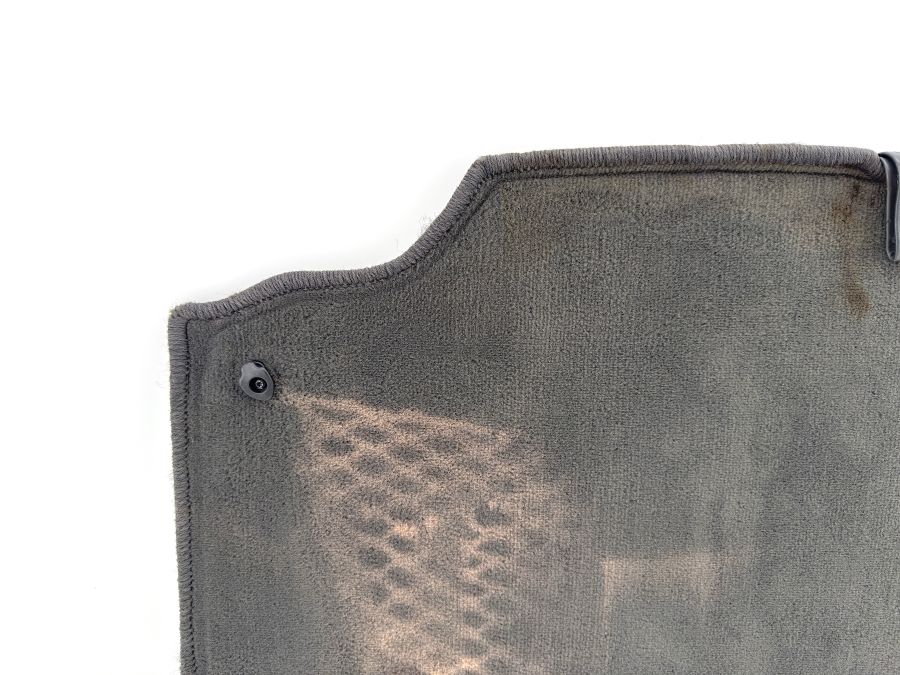 2306800142 23068001429C79 20868401359C75 | Mercedes SL55 | R230 Trunk carpet mat