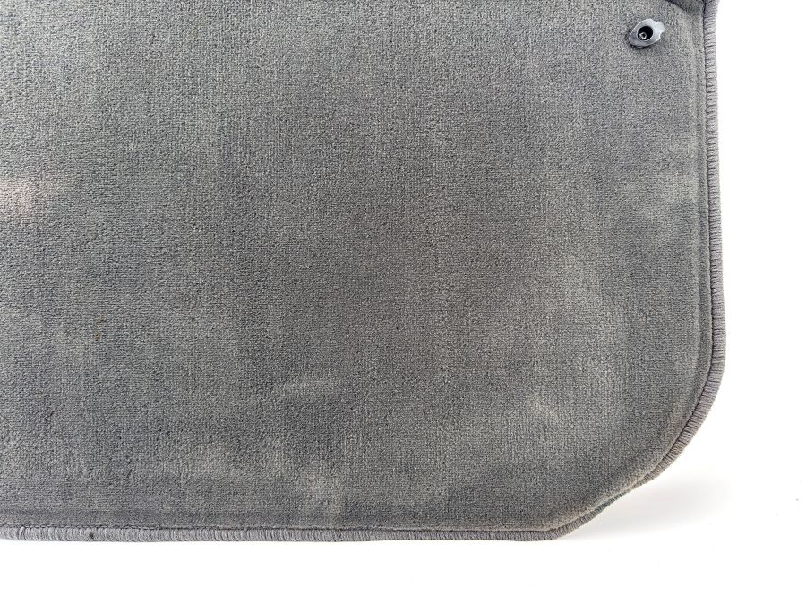 2306800142 23068001429C79 20868401359C75 | Mercedes SL55 | R230 Trunk carpet mat