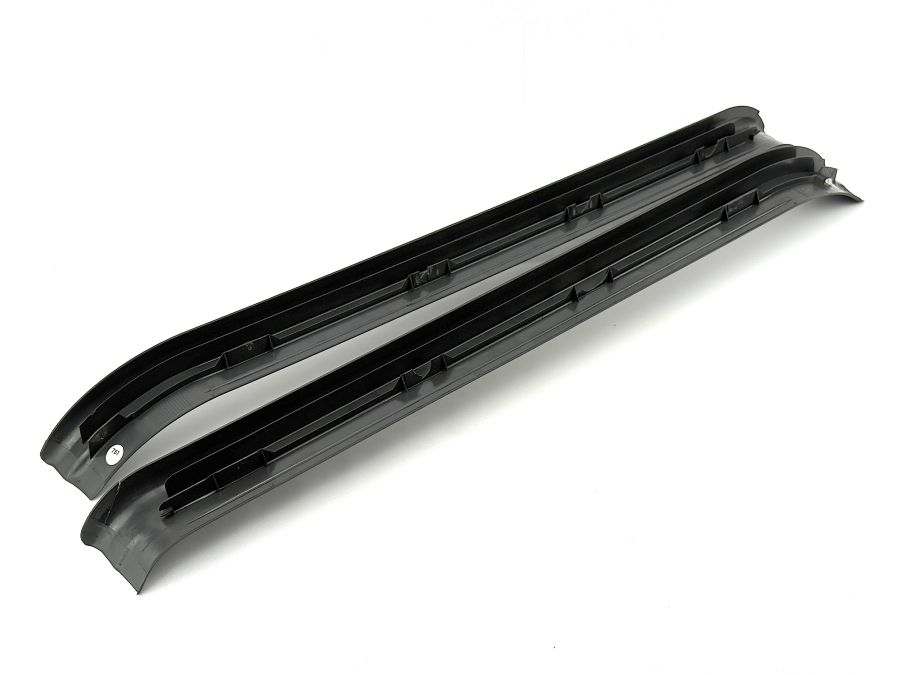 2306800235 2306800135 | Mercedes SL500 | R230 Door threshold pads pair