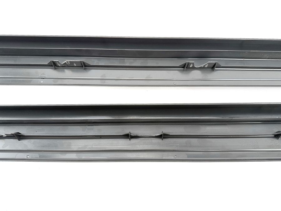 2306800235 2306800135 | Mercedes SL500 | R230 Door threshold pads pair