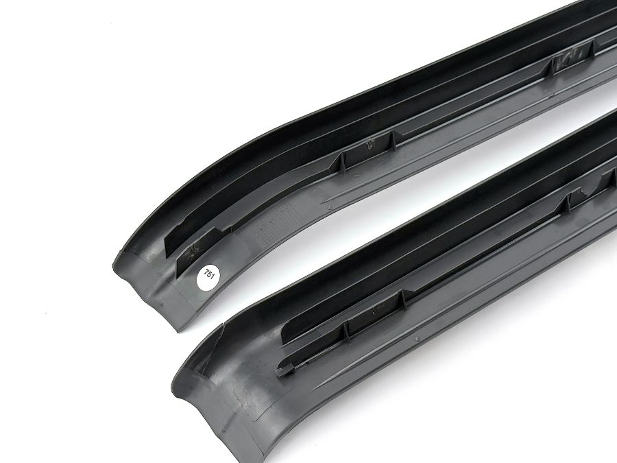 2306800235 2306800135 | Mercedes SL500 | R230 Door threshold pads pair