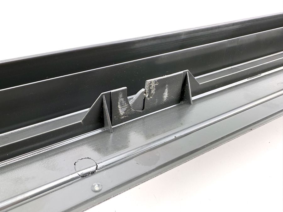 2306800235 2306800135 | Mercedes SL500 | R230 Door threshold pads pair