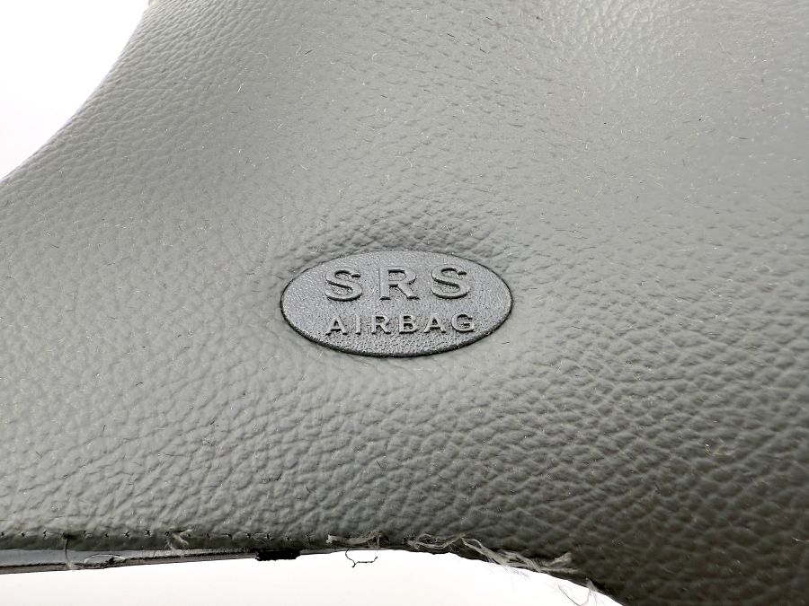 2306801987 23068019879C78 | Mercedes SL55 | R230 Left under dash knee trim cover 2306801987 23068019879C78 | Mercedes SL55 | R230 Left under dash knee trim cover
