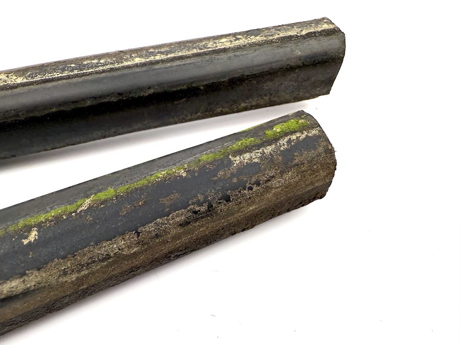 2306900298 2306900198 | Mercedes SL500 | R230 Seals for side skirts