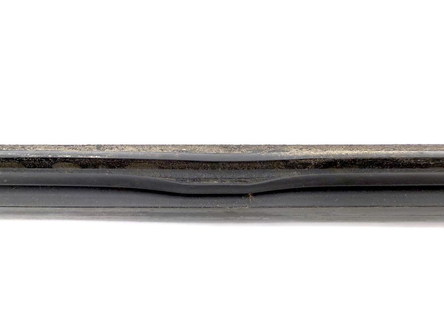 2306900298 2306900198 | Mercedes SL500 | R230 Seals for side skirts