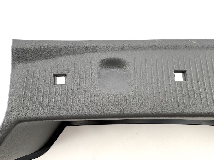 2306902425 2306930130 0028214951 | Mercedes SL55 | R230 Trunk rear plastic trim