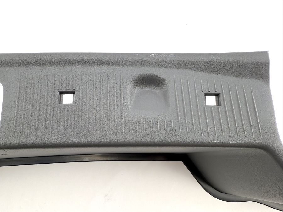 2306902425 2306930130 0028214951 | Mercedes SL55 | R230 Trunk rear plastic trim