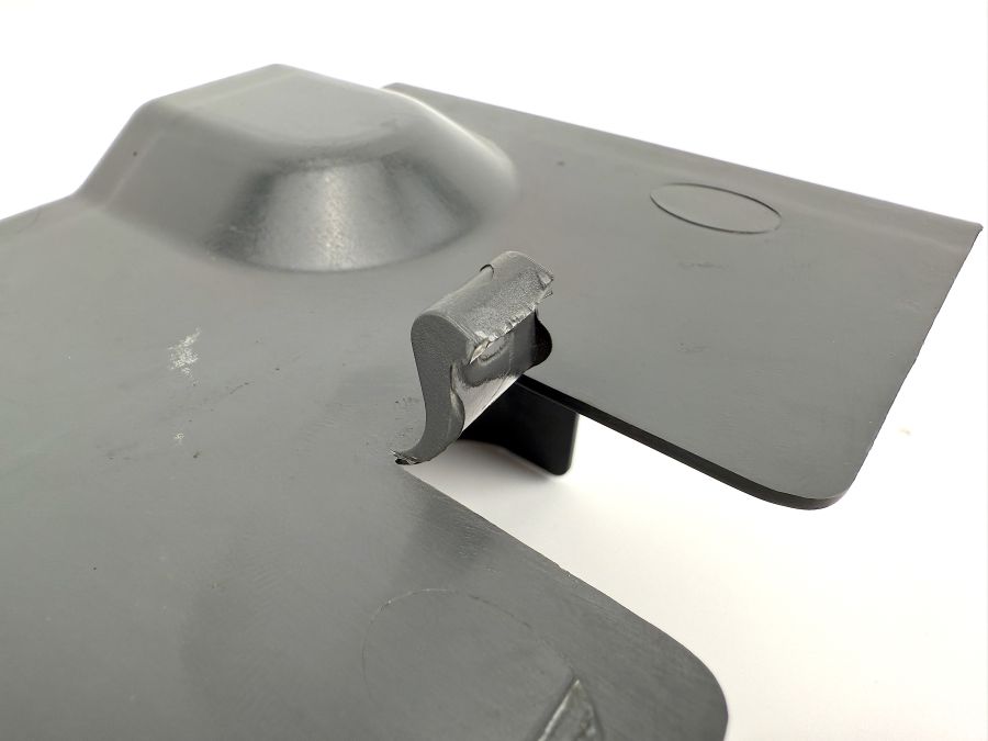 2306930142 23069301429C75 | Mercedes SL500 | R230 Boot trim tail light cover