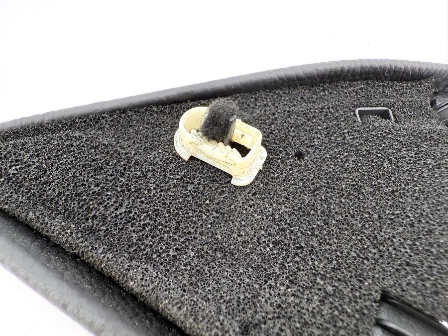 2307200211 | Mercedes SL500 | R230 Right door mirror trim black