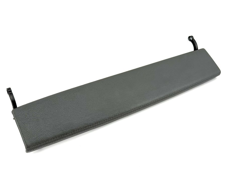 2307200248 | Mercedes SL500 | R230 Right door glovebox lid