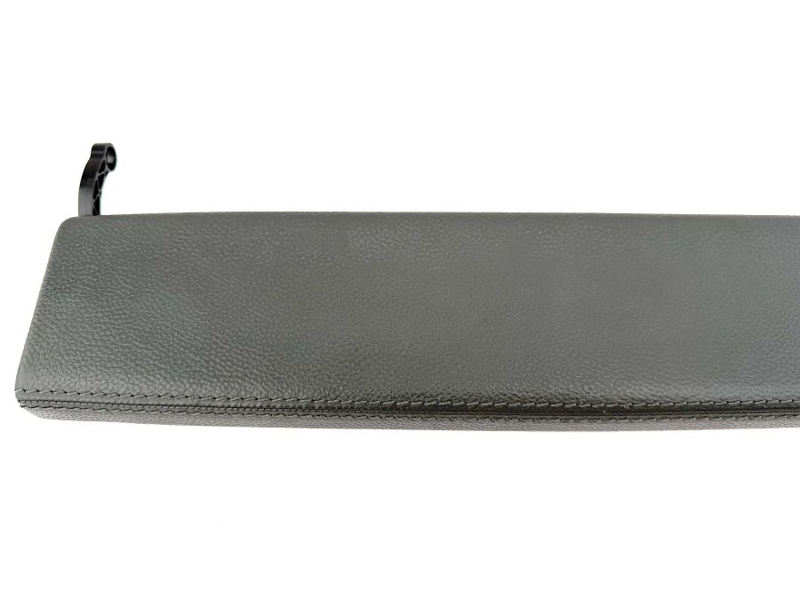 2307200248 | Mercedes SL500 | R230 Right door glovebox lid