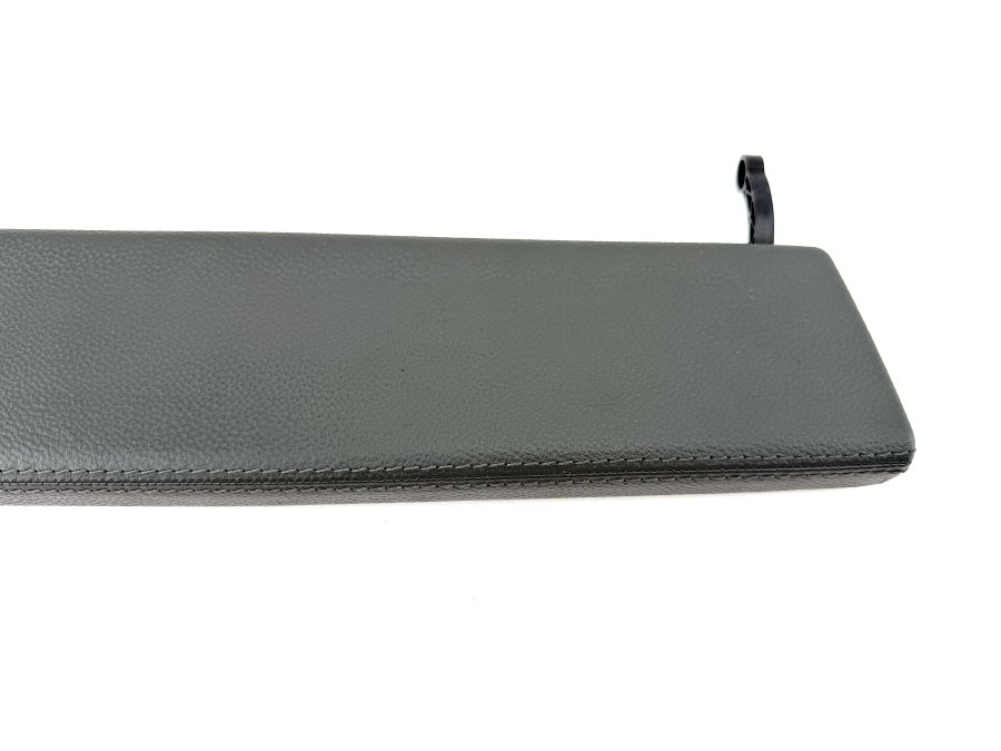 2307200248 | Mercedes SL500 | R230 Right door glovebox lid