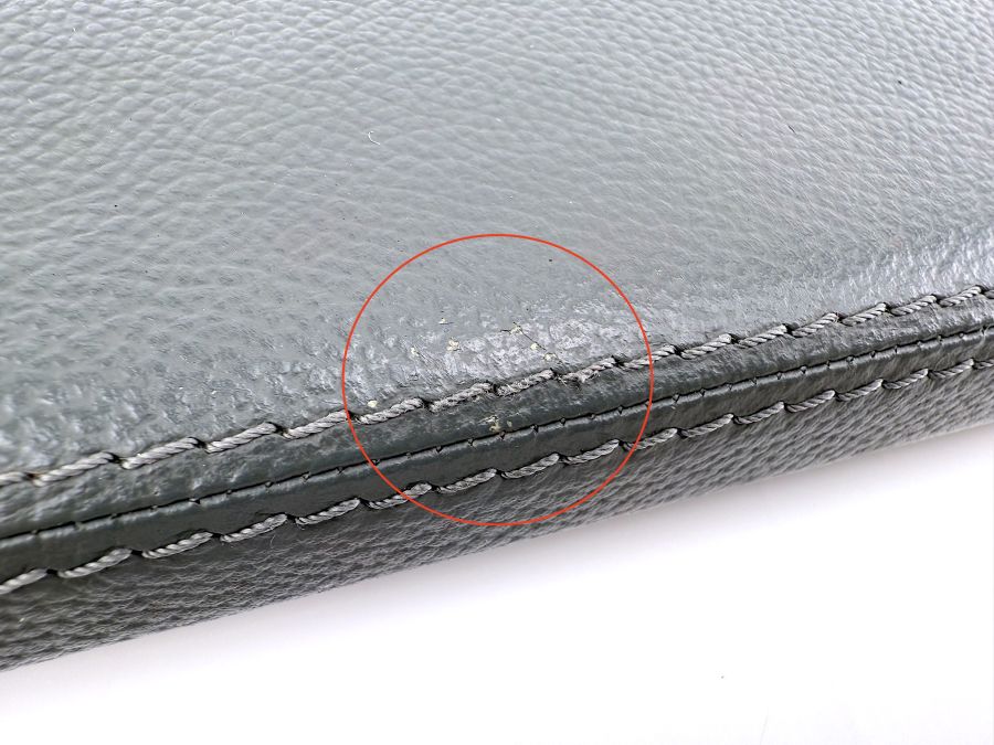 2307200248 | Mercedes SL500 | R230 Right door glovebox lid