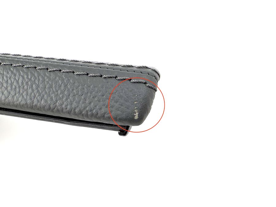 2307200248 | Mercedes SL500 | R230 Right door glovebox lid