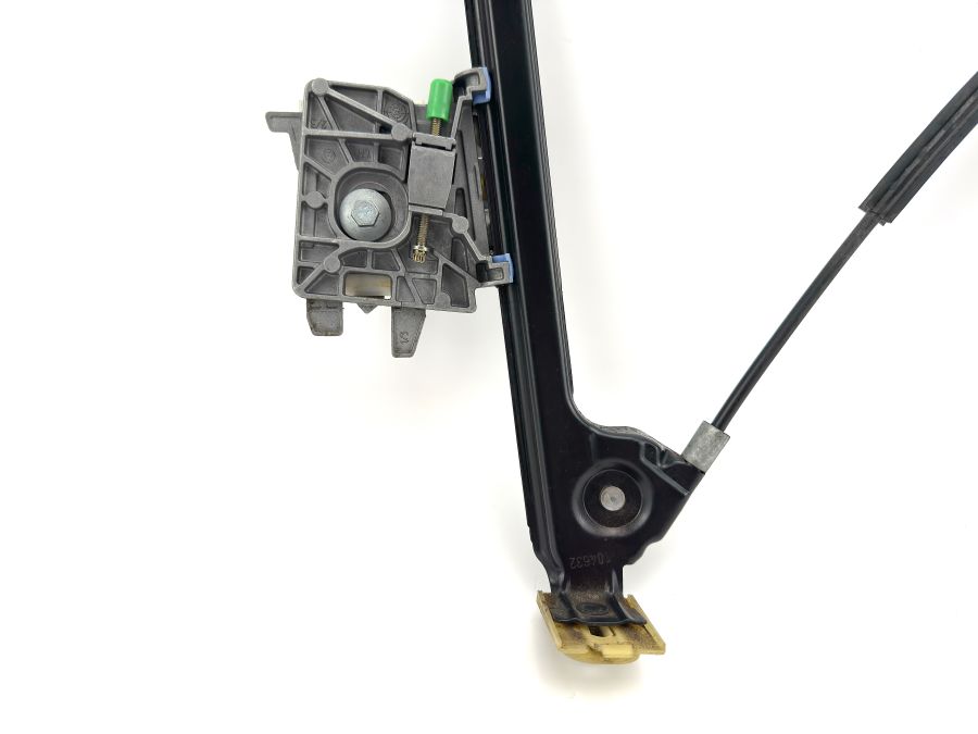 2307200346 | Mercedes SL500 | R230 Front left door window regulator