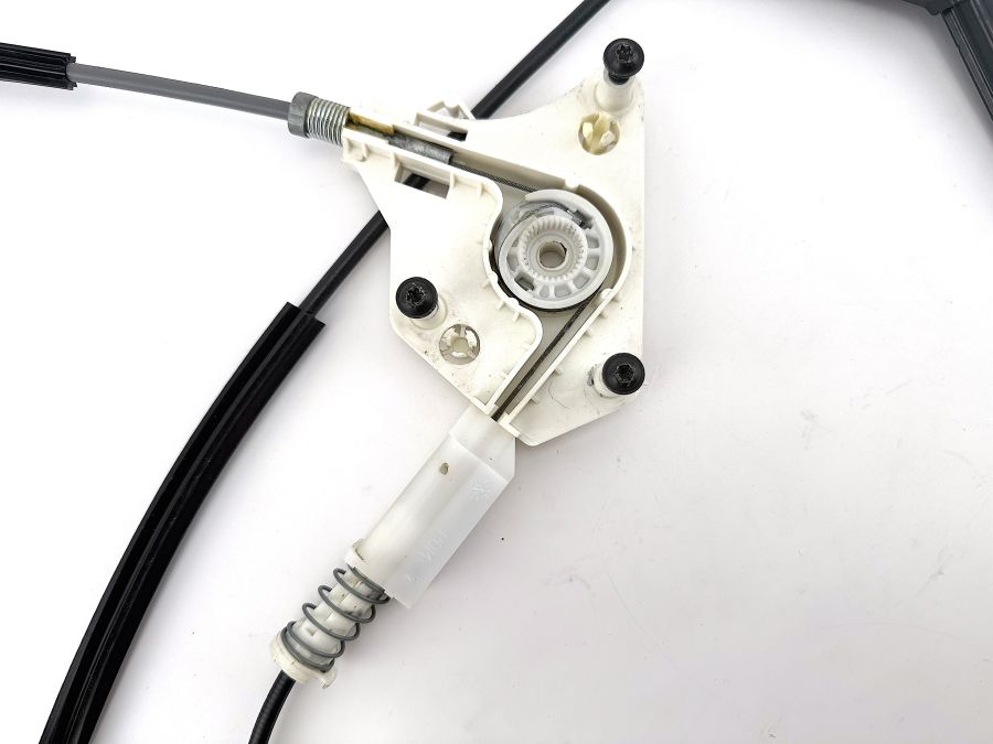 2307200346 | Mercedes SL500 | R230 Front left door window regulator