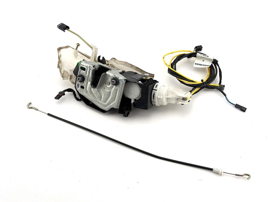 2307200535 2307600004 23076000419051 | Mercedes SL55 | R230 Left side door lock latch actuator