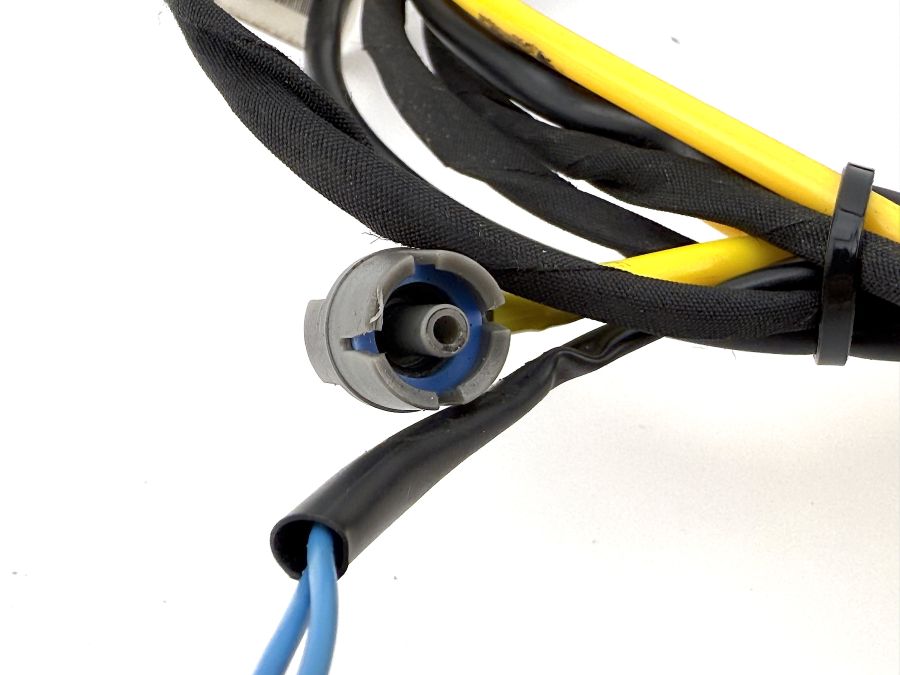 2307200535 2307600004 23076000419051 | Mercedes SL55 | R230 Left side door lock latch actuator