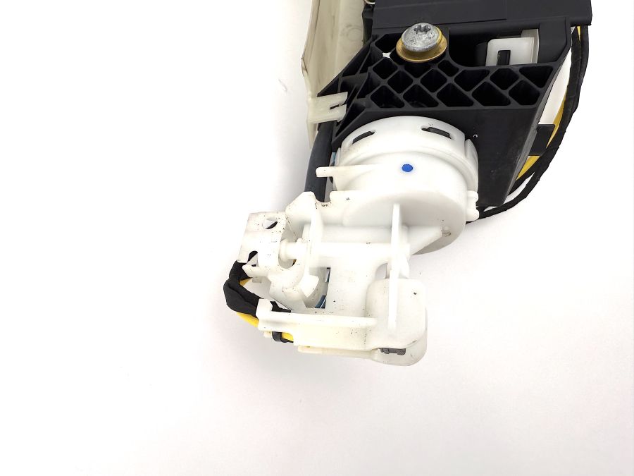 2307200635 | Mercedes SL500 | R230 Right side door lock latch actuator