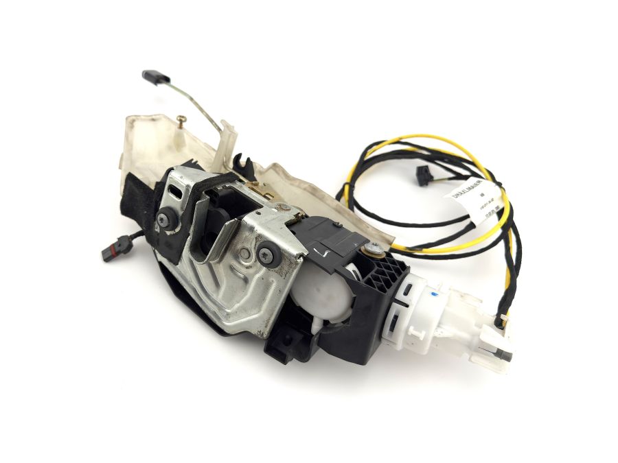 2307200735 | Mercedes SL500 | R230 Left side door lock latch actuator 2307200735 | Mercedes SL500 | R230 Left side door lock latch actuator