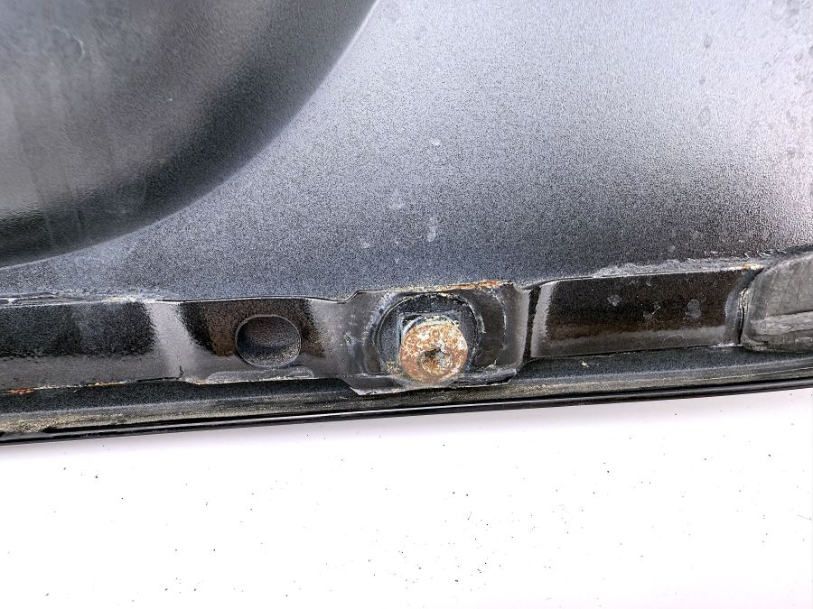 2307500137 | Mercedes SL500 | R230 Rear trunk license plate trim