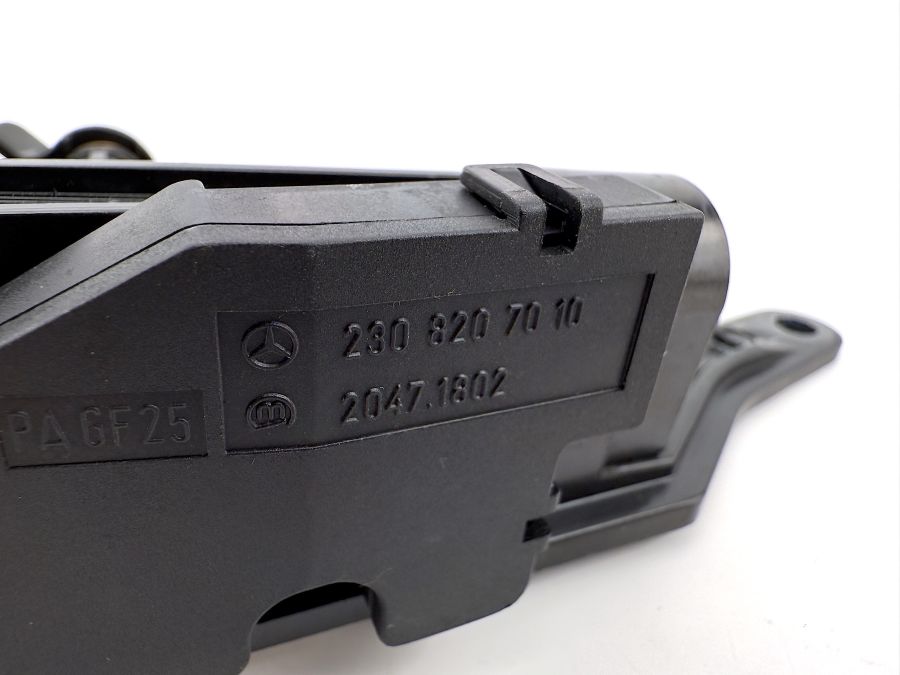 2307500425 2307500806 2308207010 | Mercedes SL55 | R230 Right side trunk flap with mechanism