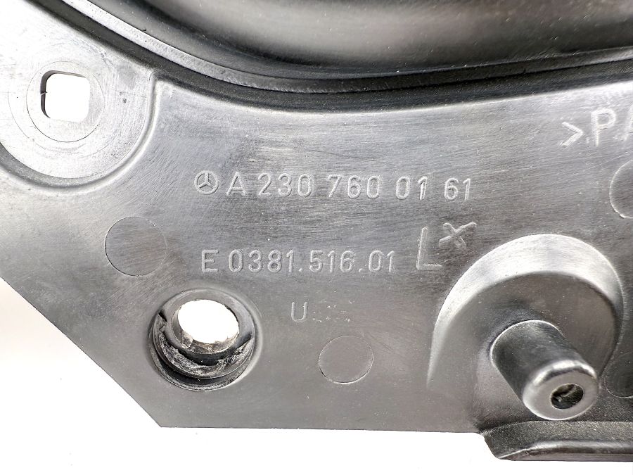 2307600161 2308202415 | Mercedes SL500 | R230 Left door inner opening handle