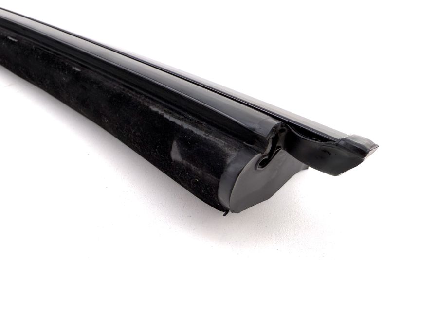 2307900698 2307900666 | Mercedes SL500 | R230 Vario roof right sealing rails