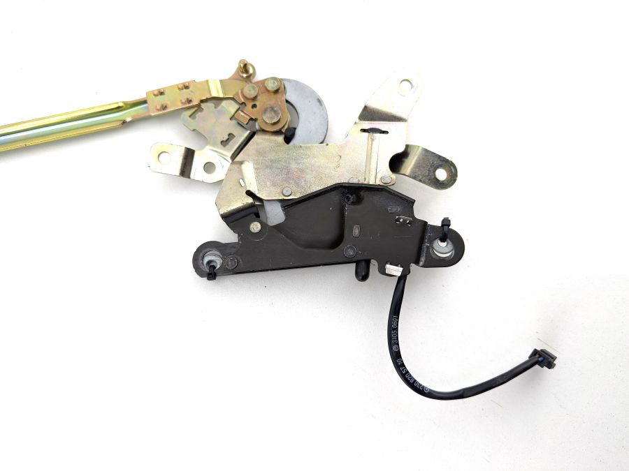 2307900971 2307900277 2307900177 | Mercedes SL500 | R230 Vario roof front lock latch 2307900971 2307900277 2307900177 | Mercedes SL500 | R230 Vario roof front lock latch