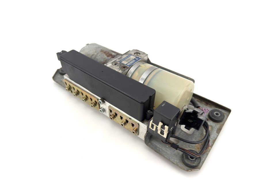 2308000030 | Mercedes SL500 | R230 Convertible roof top hydraulic pump 2308000030 | Mercedes SL500 | R230 Convertible roof top hydraulic pump