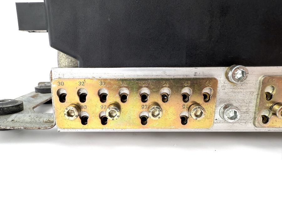 2308000030 | Mercedes SL500 | R230 Convertible roof top hydraulic pump 2308000030 | Mercedes SL500 | R230 Convertible roof top hydraulic pump