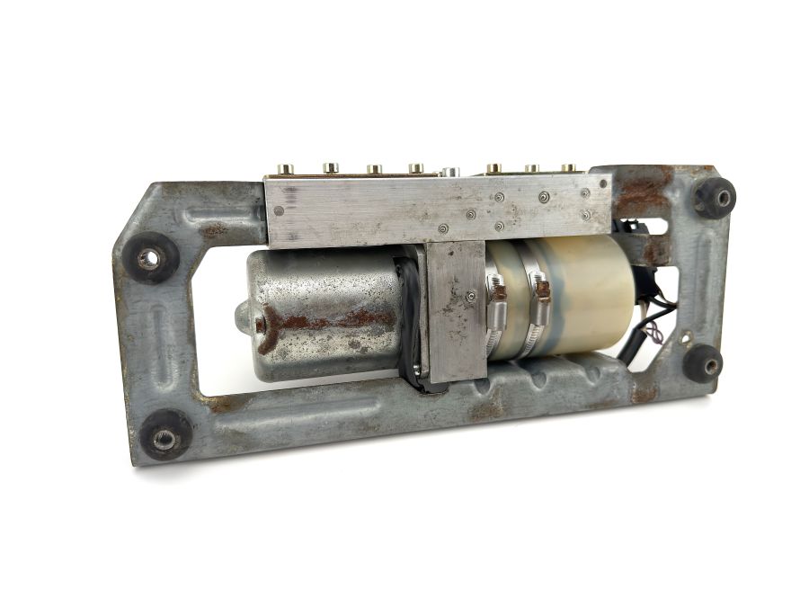 2308000030 | Mercedes SL500 | R230 Convertible roof top hydraulic pump 2308000030 | Mercedes SL500 | R230 Convertible roof top hydraulic pump