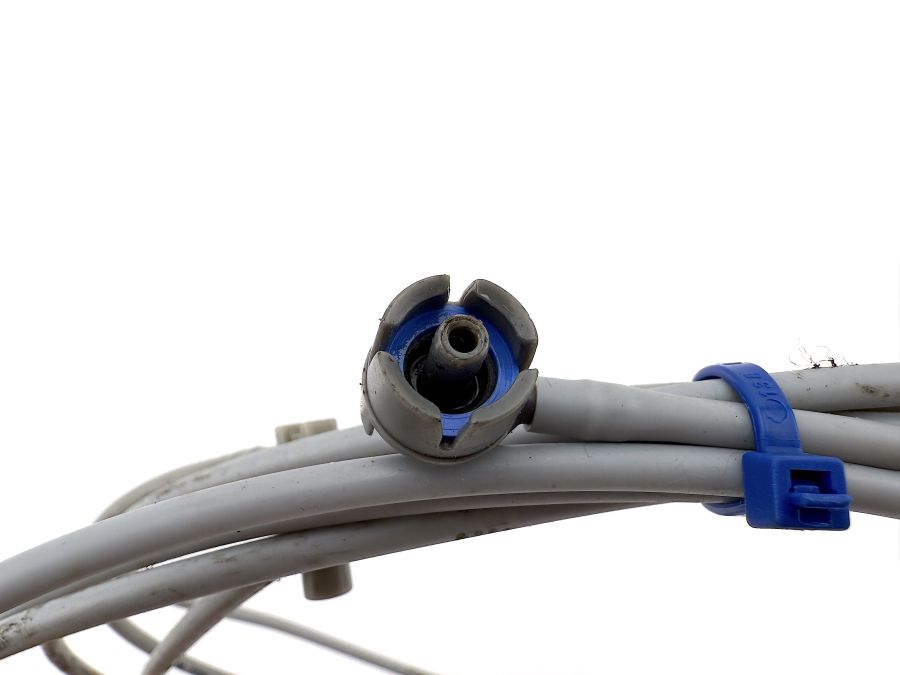 2308001615 2308000715 0001581435 | Mercedes SL500 | R230 Central locking and seat vacuum pipe lines