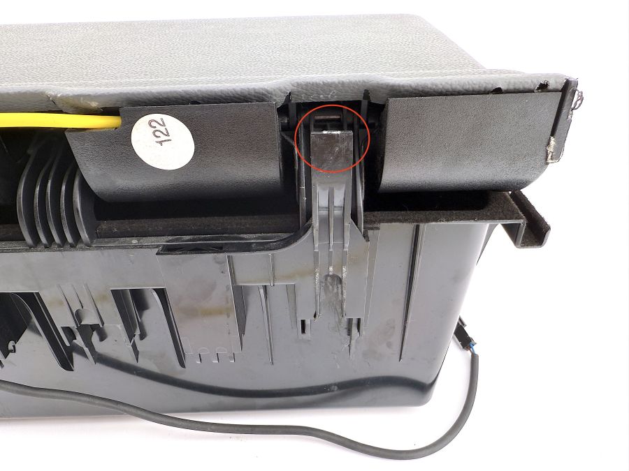 2308100129 2308100229 | Mercedes SL55 | R230 Rear left and right compartment box