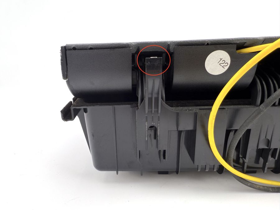 2308100129 2308100229 | Mercedes SL55 | R230 Rear left and right compartment box