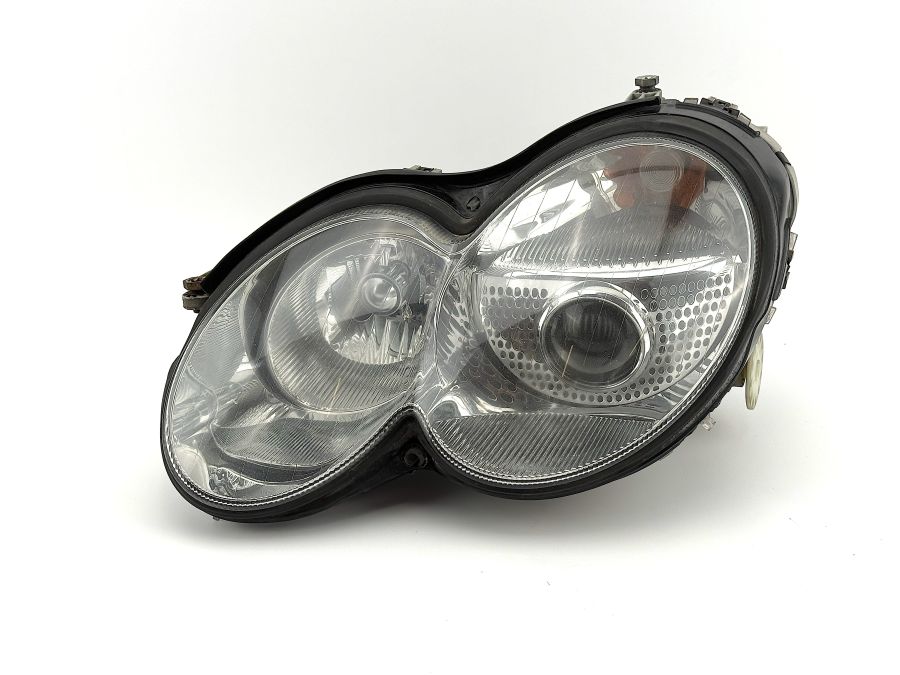 2308207361 2308201926 2308202126 | Mercedes SL500 | R230 Front left Bi-xenon headlight RHD 2308207361 2308201926 2308202126 | Mercedes SL500 | R230 Front left Bi-xenon headlight RHD