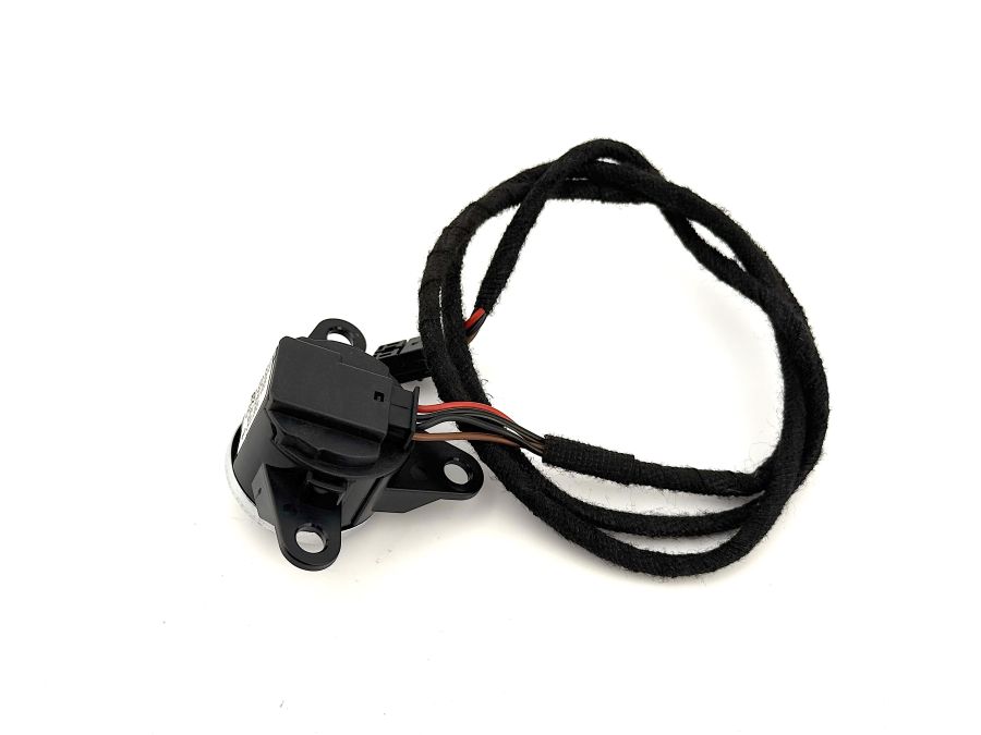 2308208310 | Mercedes SL55 | R230 Trunk open and lift switch 2308208310 | Mercedes SL55 | R230 Trunk open and lift switch