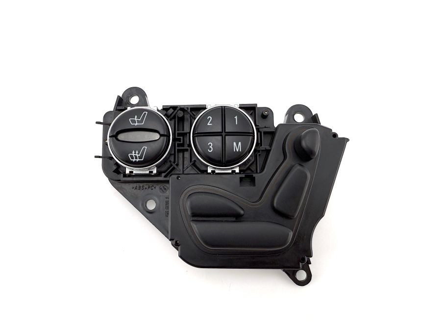 2308211051 | Mercedes SL500 | R230 Right seat control switch buttons 2308211051 | Mercedes SL500 | R230 Right seat control switch buttons