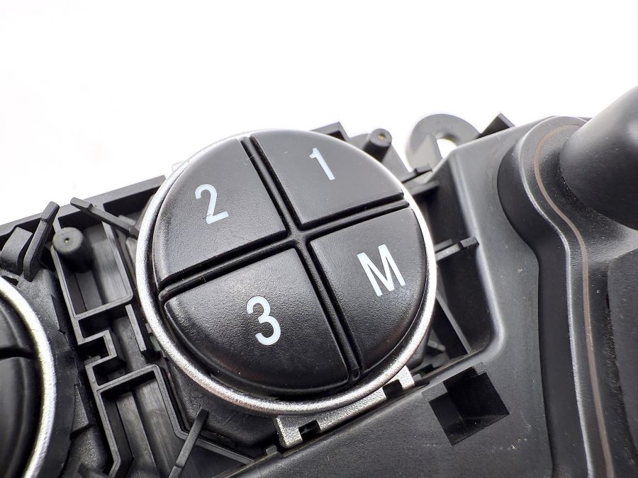 2308211051 | Mercedes SL500 | R230 Right seat control switch buttons 2308211051 | Mercedes SL500 | R230 Right seat control switch buttons