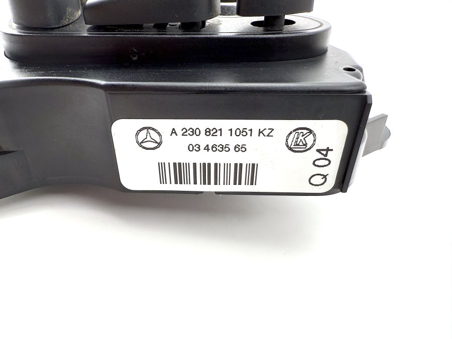 2308211051 | Mercedes SL500 | R230 Right seat control switch buttons 2308211051 | Mercedes SL500 | R230 Right seat control switch buttons