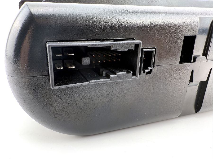 2308300285 | Mercedes SL500 | R230 AC heater climate control unit 2308300285 | Mercedes SL500 | R230 AC heater climate control unit