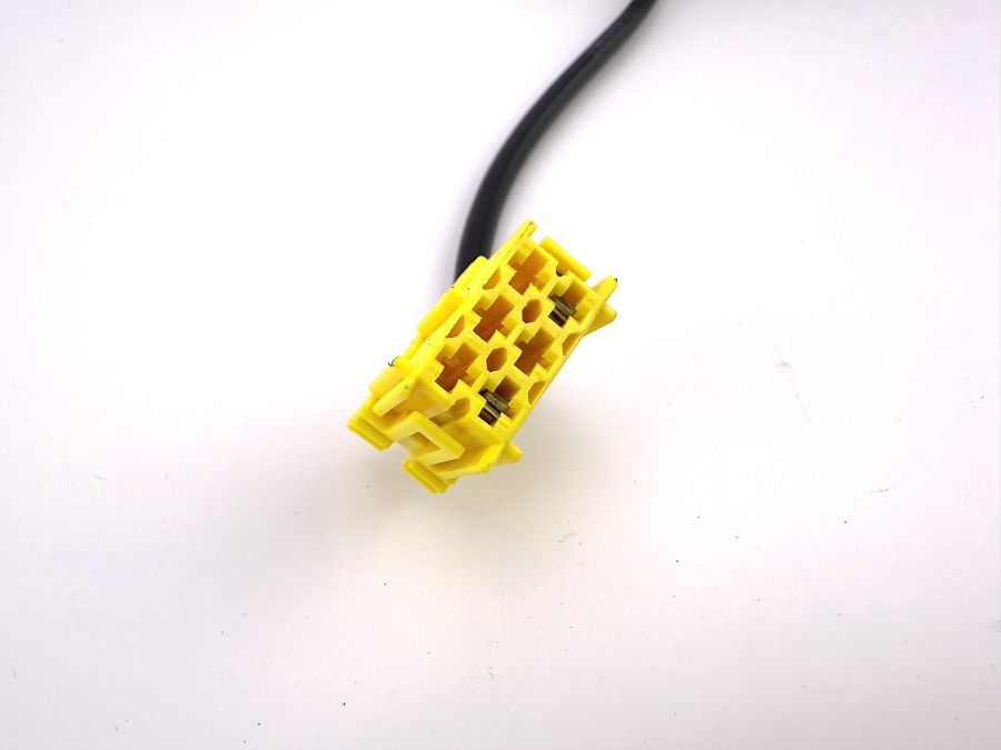 2308600069 2308203915 23086000699C75 | Mercedes SL55 | R230 Seat belt lock seat 2308600069 2308203915 23086000699C75 | Mercedes SL55 | R230 Seat belt lock seat
