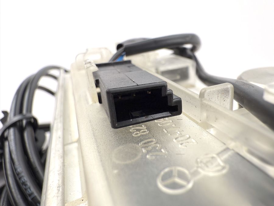 2308600235 2308001872 | Mercedes SL500 | R230 Roll bar hydraulic cylinder right side 2308600235 2308001872 | Mercedes SL500 | R230 Roll bar hydraulic cylinder right side